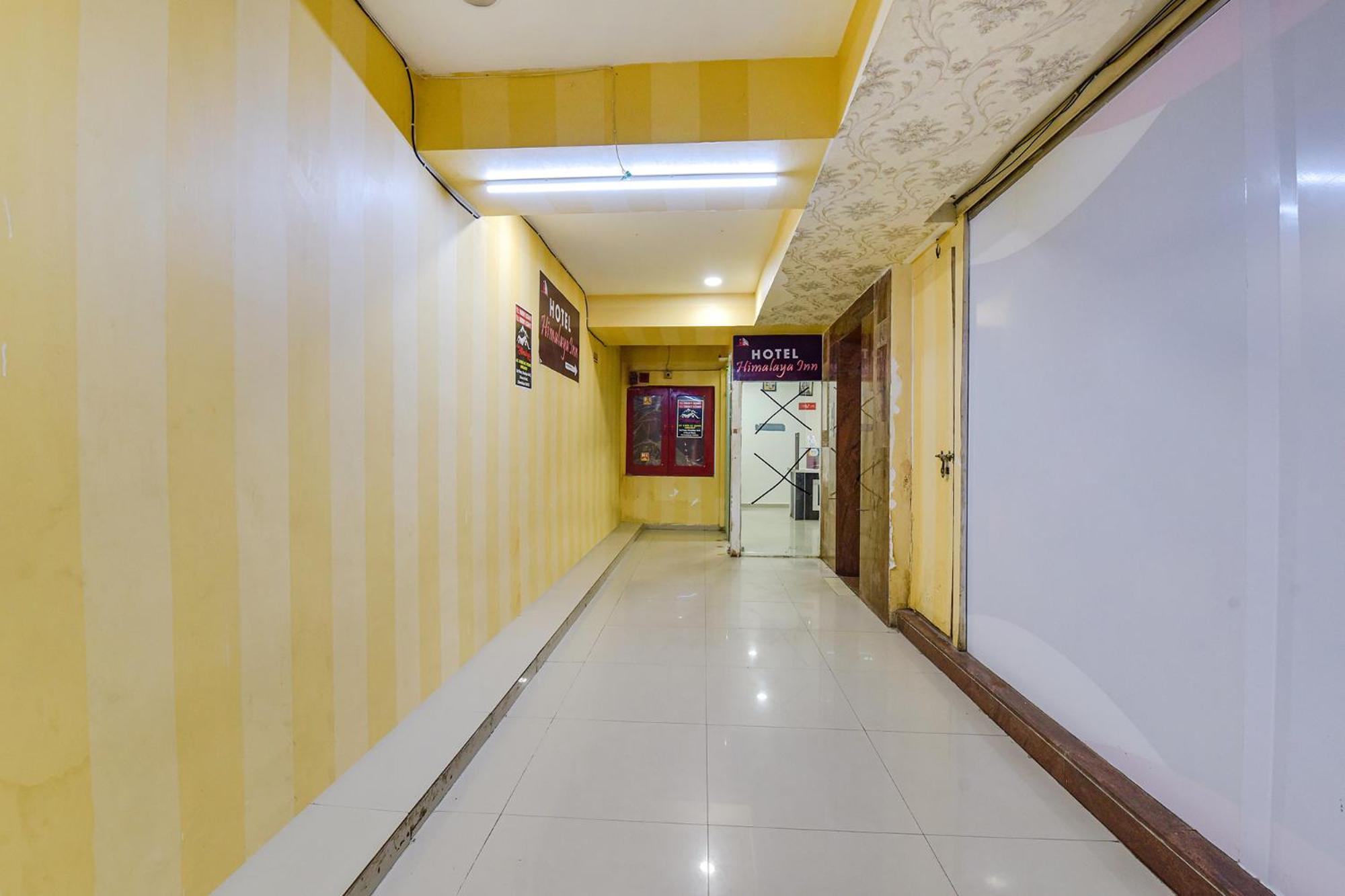 Hotel O Himalaya Inn Ahmedabad Exterior foto